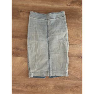 Aritzia the Casting Washed Denim Skirt